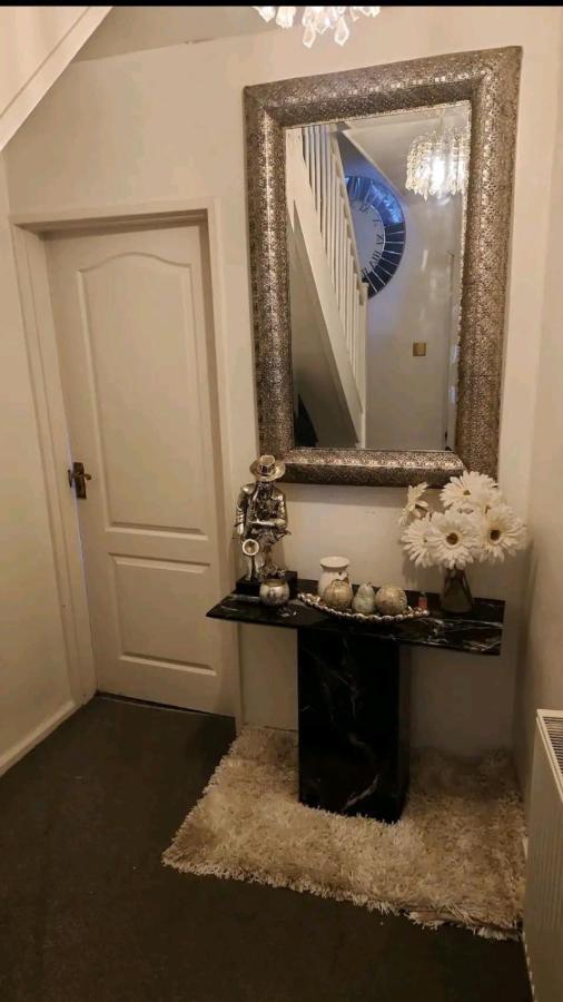 Private Luxurious Space Basildon Kültér fotó